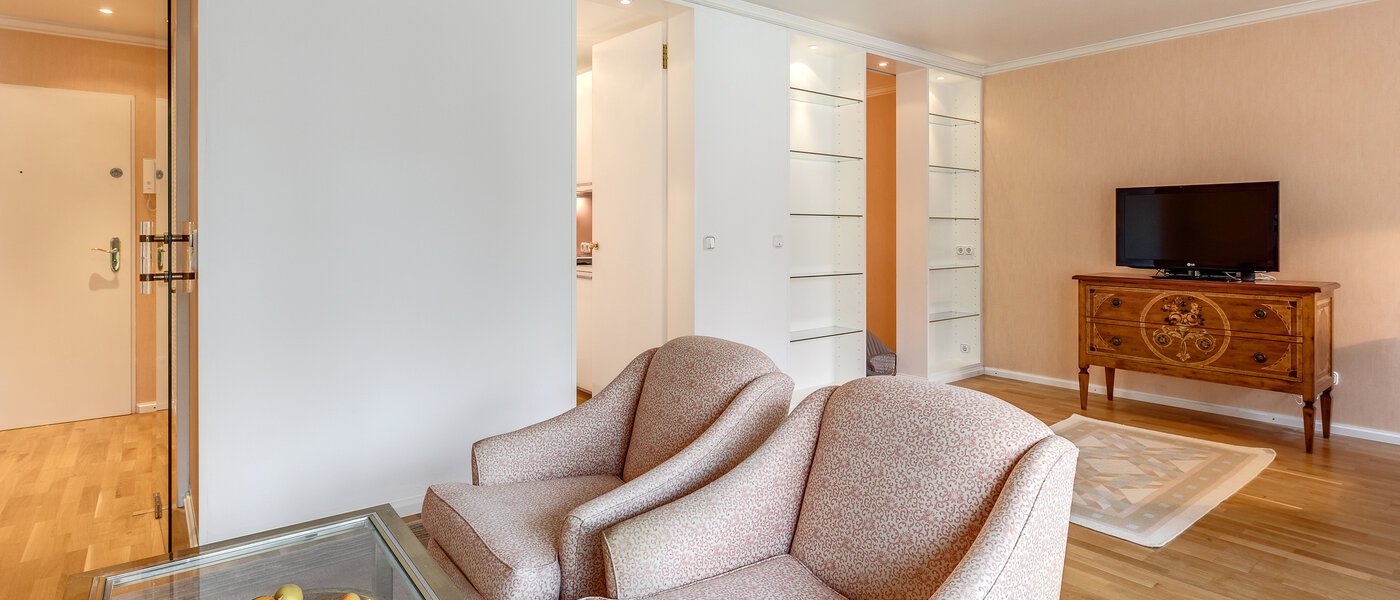 квартира München Schwabing (rechts der Leopoldstraße) 03 жилое пространство 2699