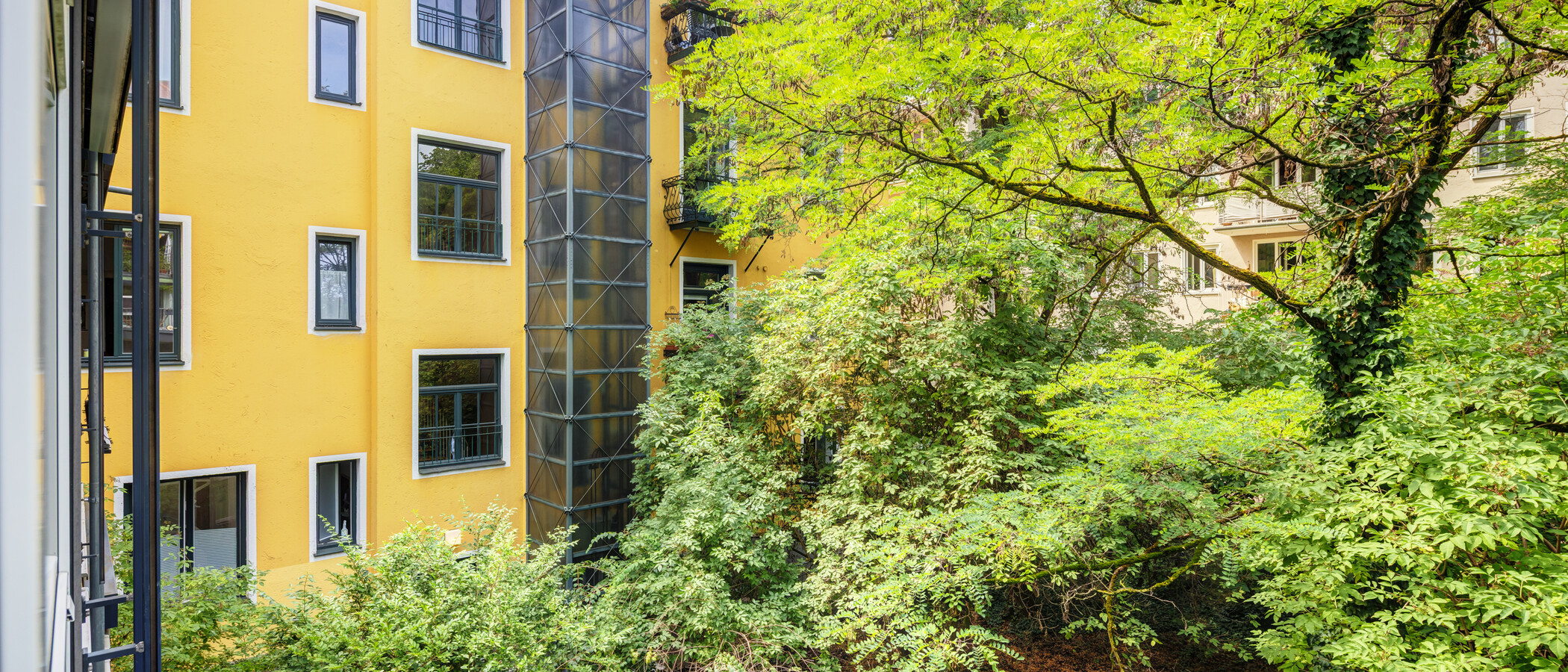 квартира München Schwabing-West 01 вид из окна 2711
