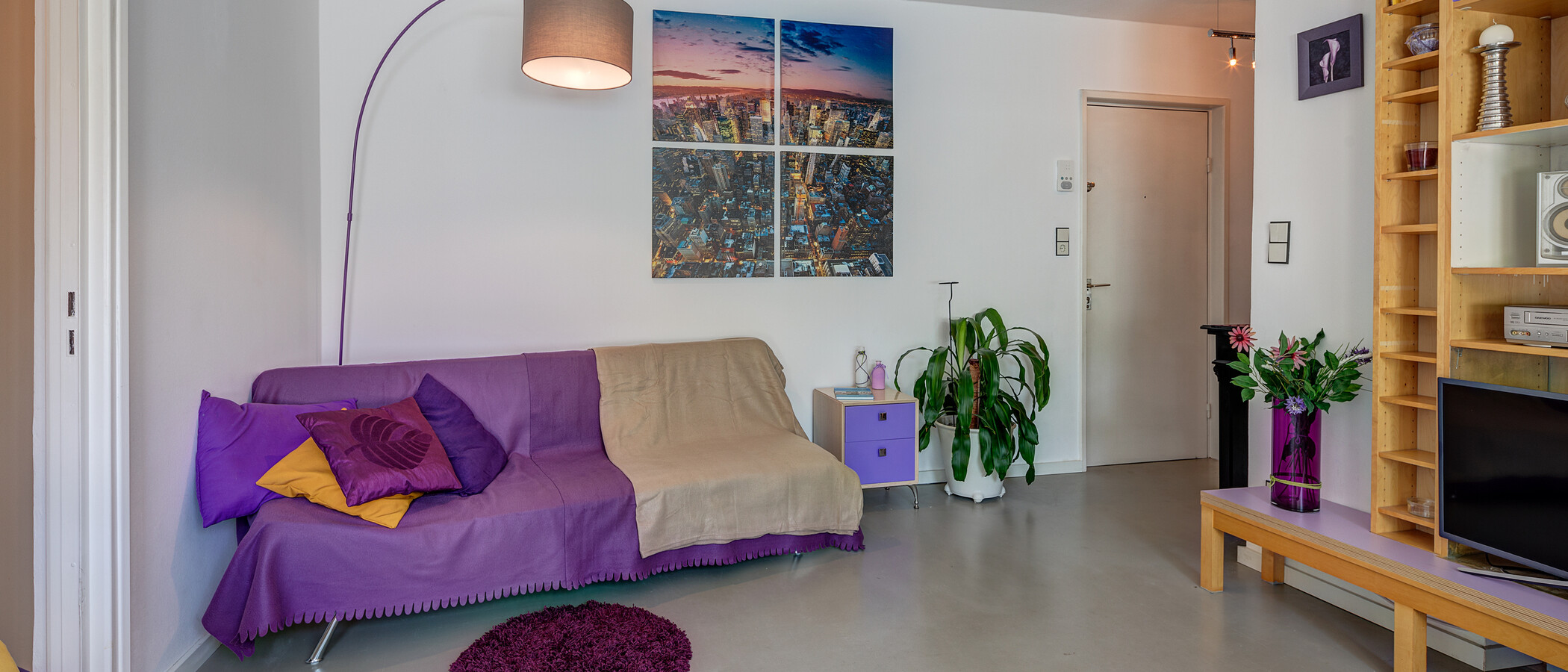 мансардная квартира München Neuhausen 03 гостиная 2774