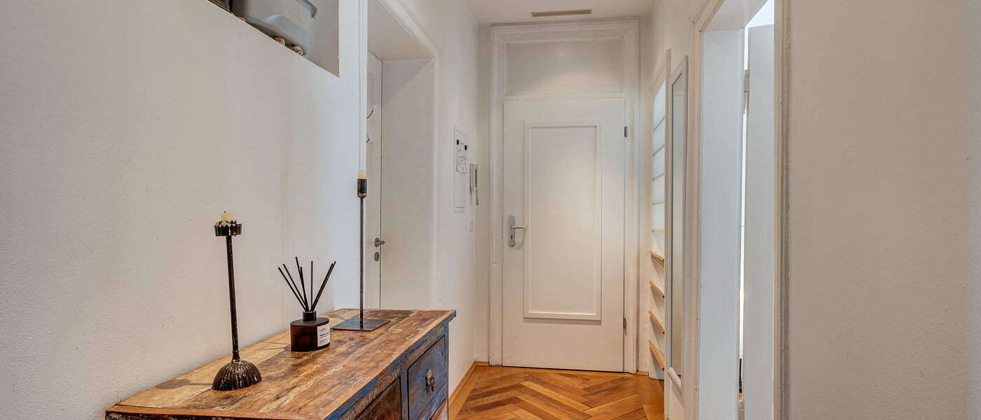 квартира München Haidhausen 01 коридор 2886