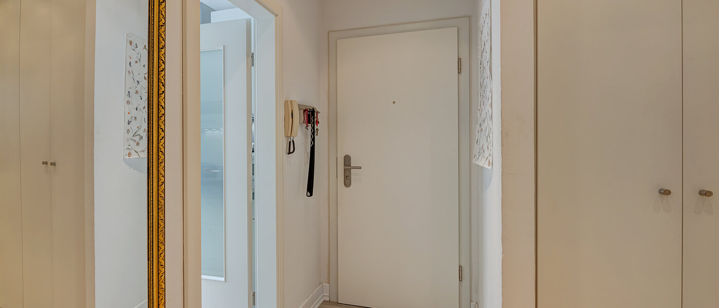 квартира München Schwabing-West (rund um den Hohenzollernplatz) 05 коридор 2993