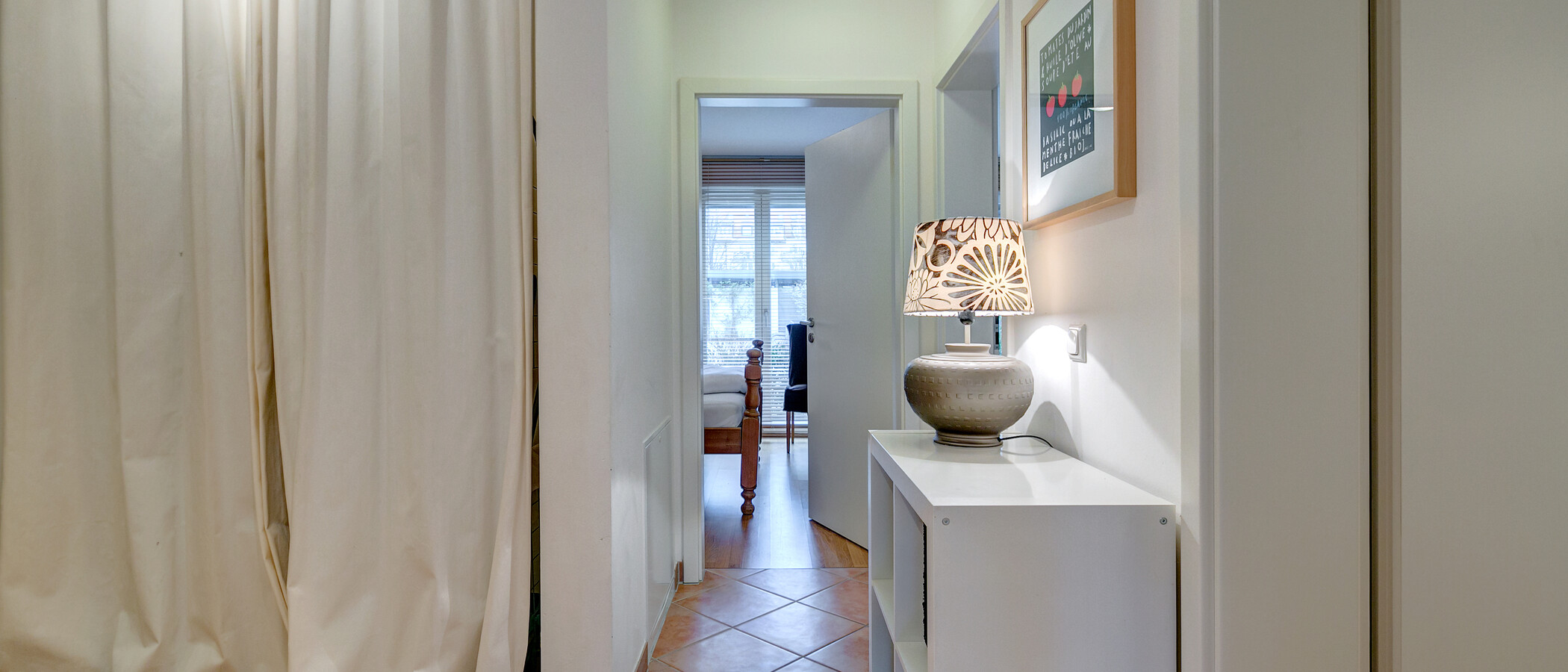 квартира München Schwabing-Nord (zw. Belgrad- & Leopoldstraße) 02 коридор 3015