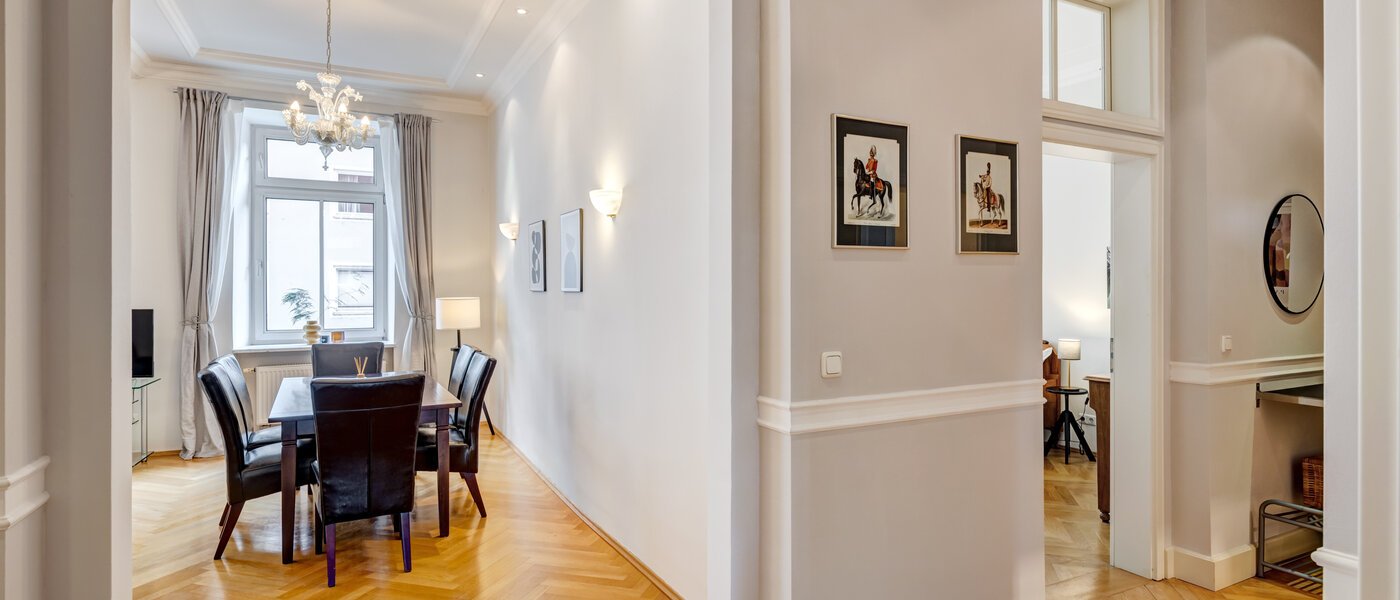 квартира München Gärtnerplatzviertel 03 коридор 3036