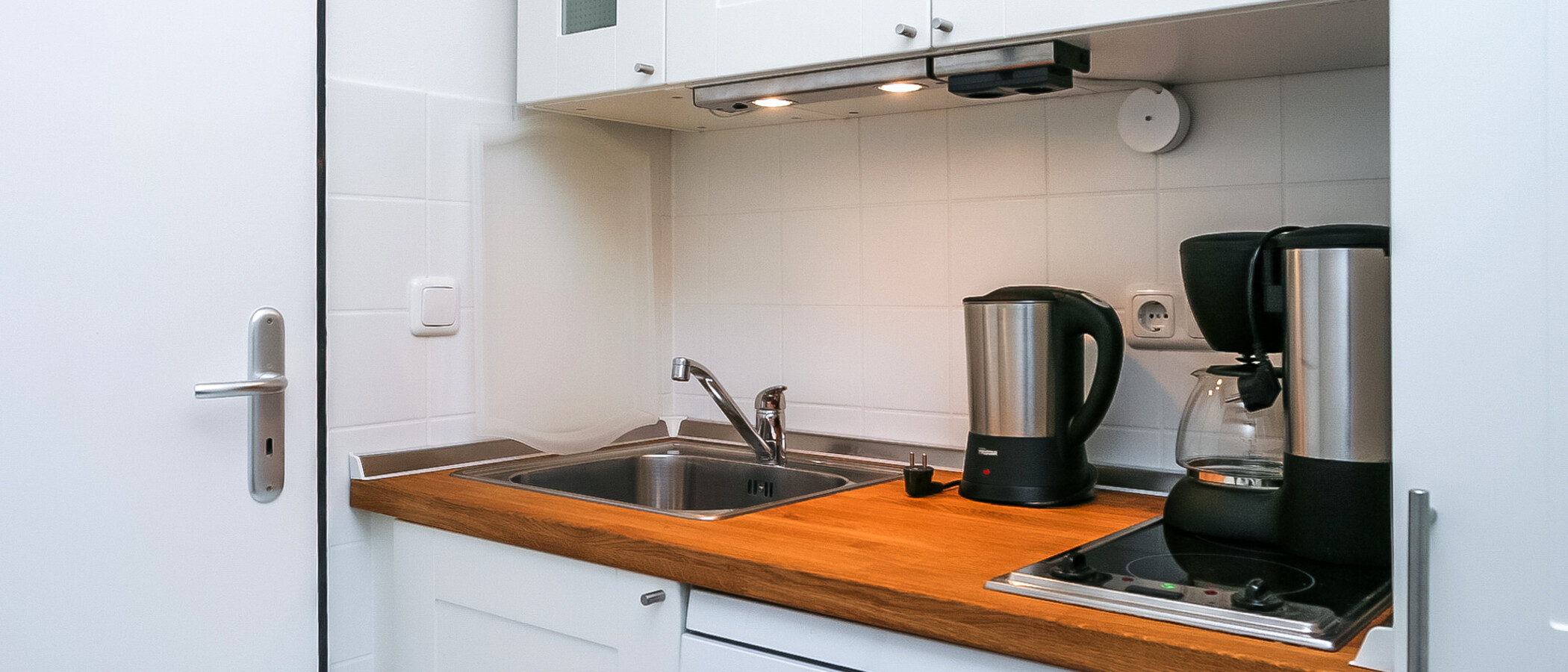 квартира München Isarvorstadt 01 кухня 3042