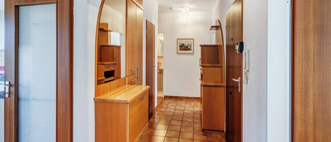 квартира München Harlaching 01 коридор 3096