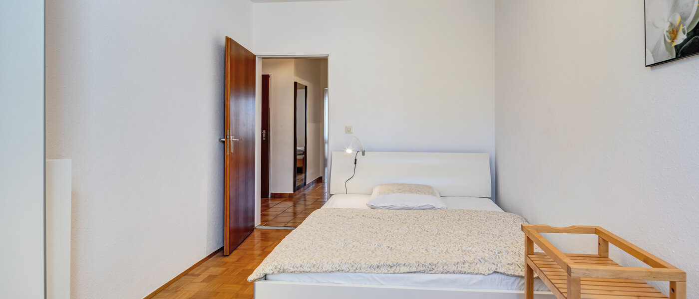 квартира München Harlaching 01 2-я спальная комната 3096