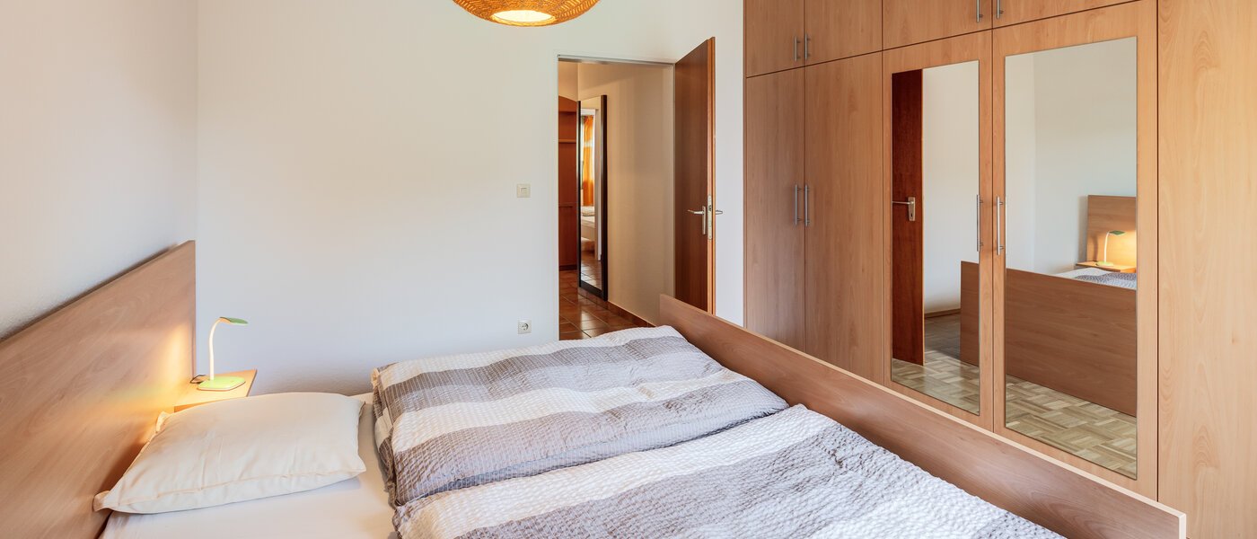 квартира München Harlaching 03 1-я спальная комната 3096