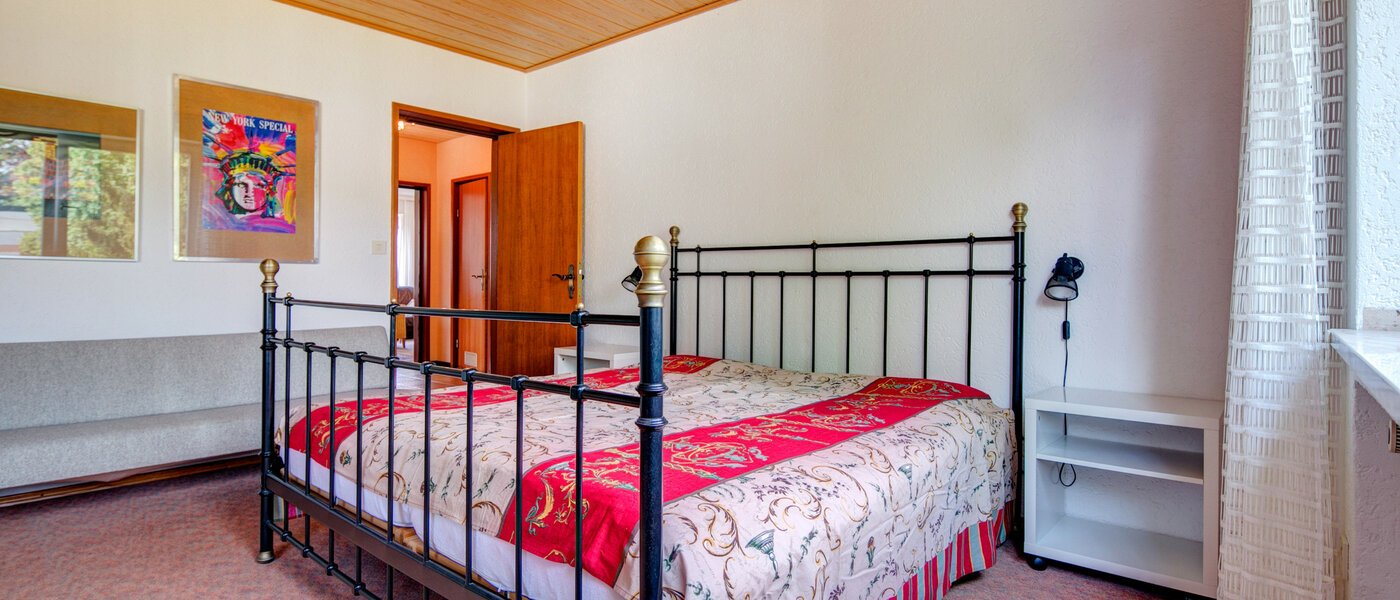 квартира München Solln 04 спальная 3122