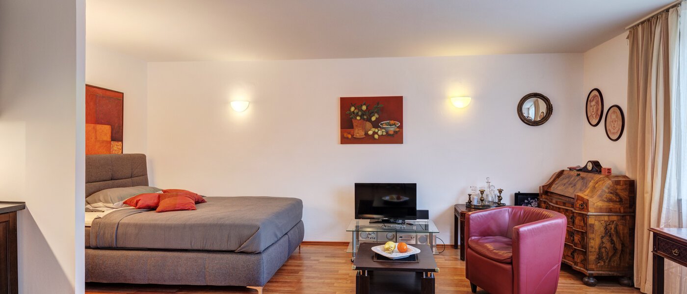 квартира München Schwabing-West 01 жилое пространство 3127