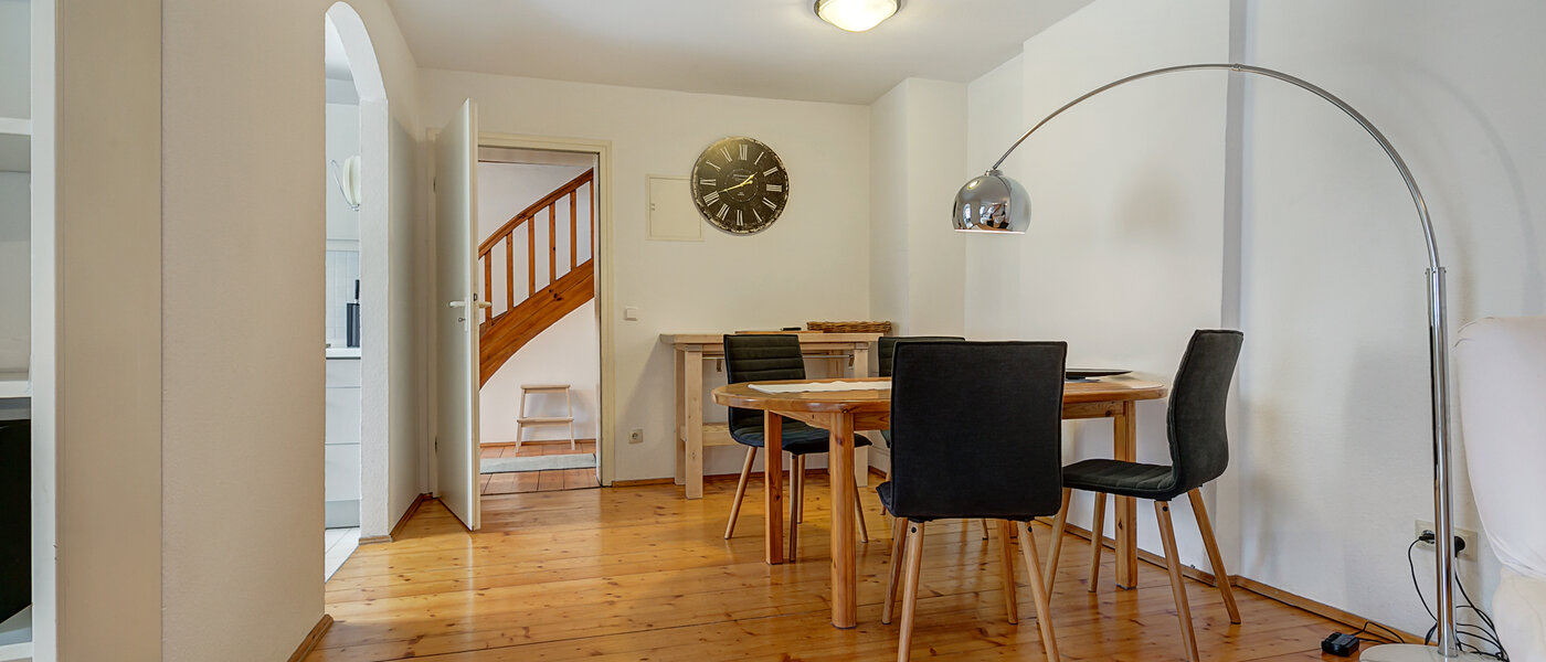 мансардная квартира München Zentrum 04 гостиная 3130