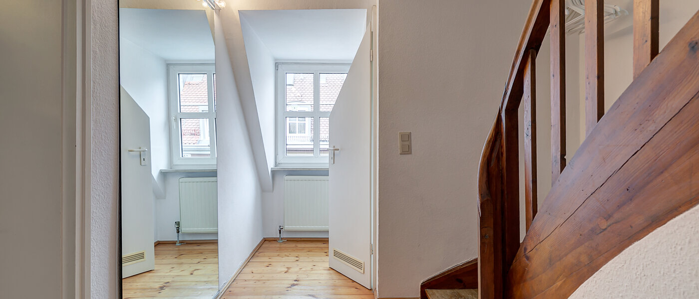 мансардная квартира München Zentrum 03 коридор 3130