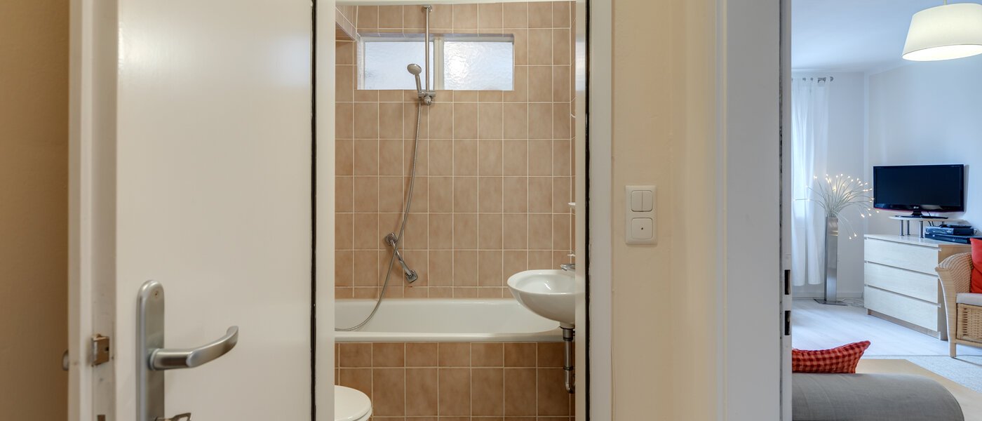 квартира München Schwabing (links der Leopoldstraße) 01 коридор 3177