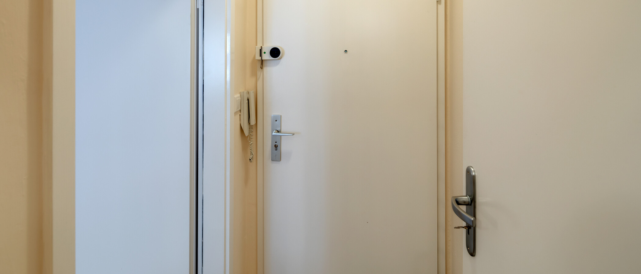 квартира München Schwabing (links der Leopoldstraße) 01 коридор 3177