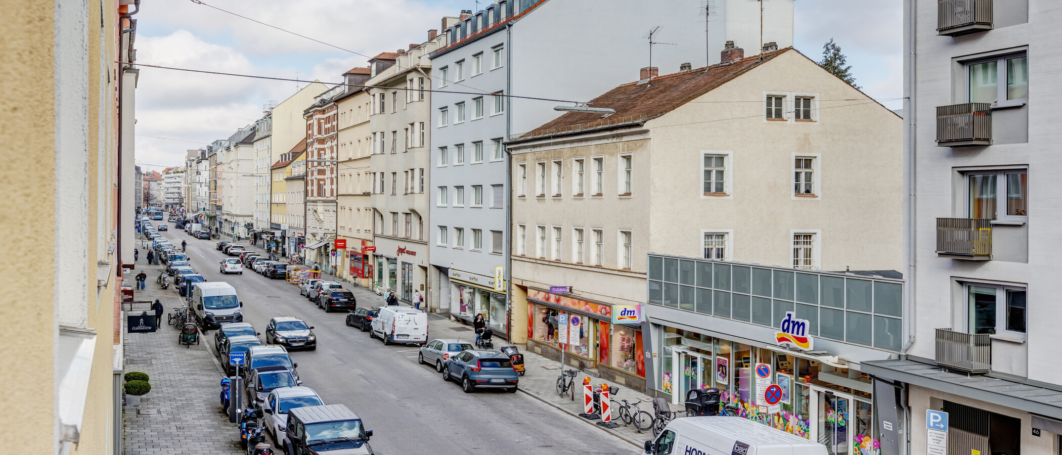 квартира München Schwabing (links der Leopoldstraße) 03 вид из окна 3177