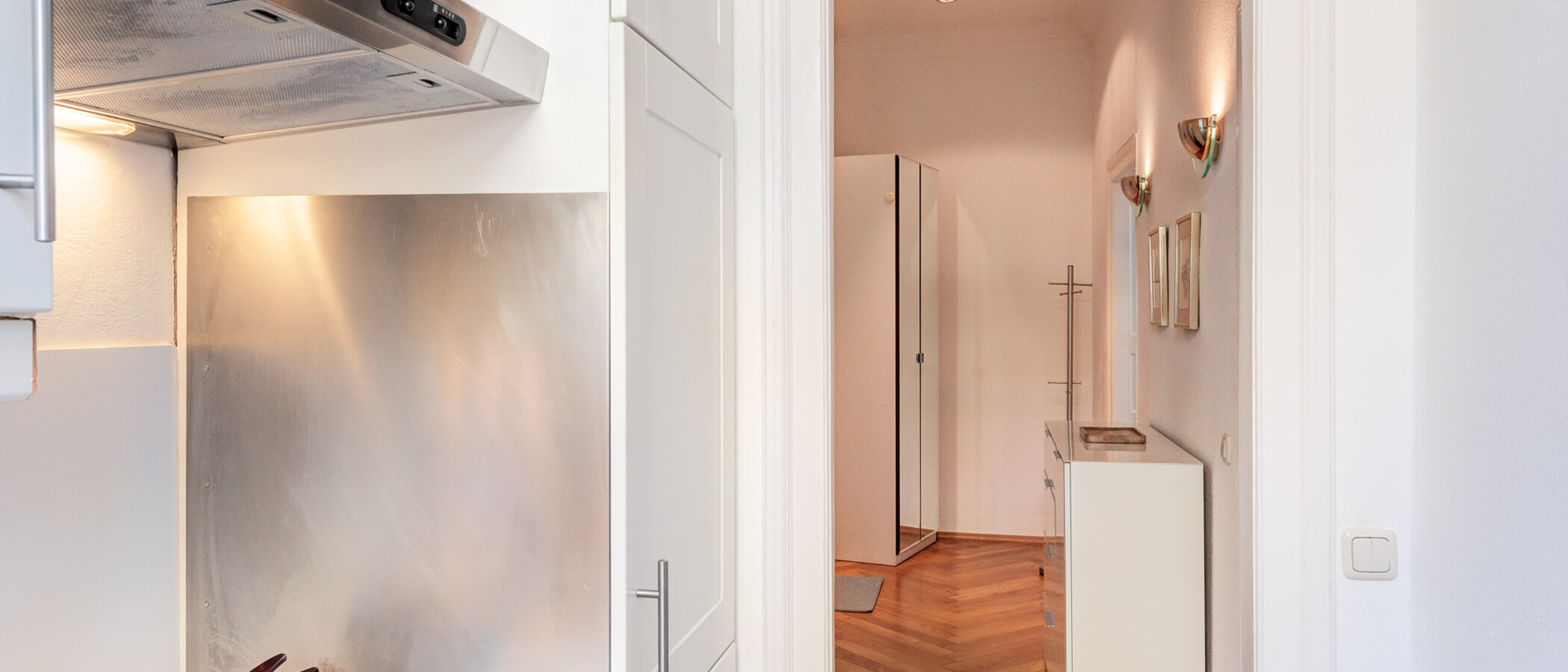 квартира München Schwabing (rechts der Leopoldstraße) 03 кухня 319