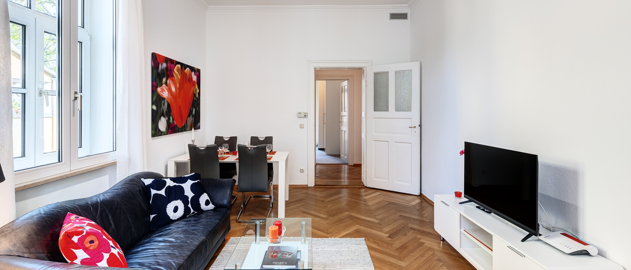 квартира München Schwabing (rechts der Leopoldstraße) 03 гостиная 319