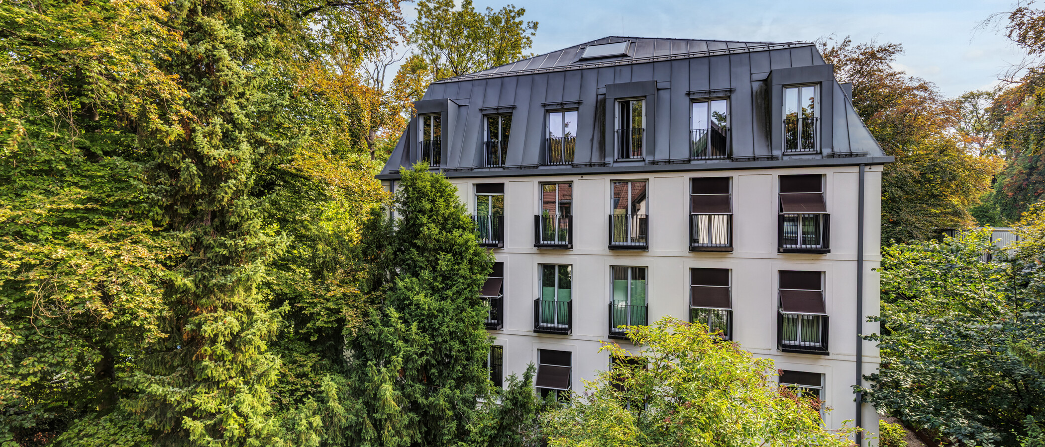 двухэтажная квартира München Herzogpark 03 вид из окна 3249