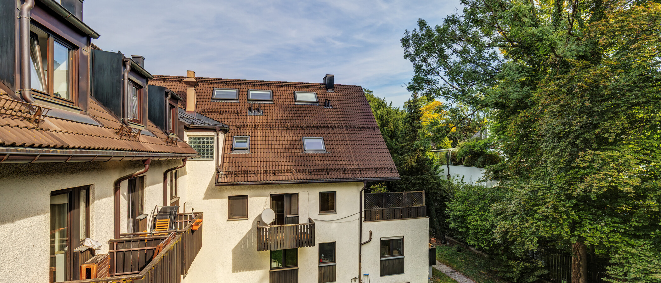 двухэтажная квартира München Herzogpark 04 вид из окна 3249