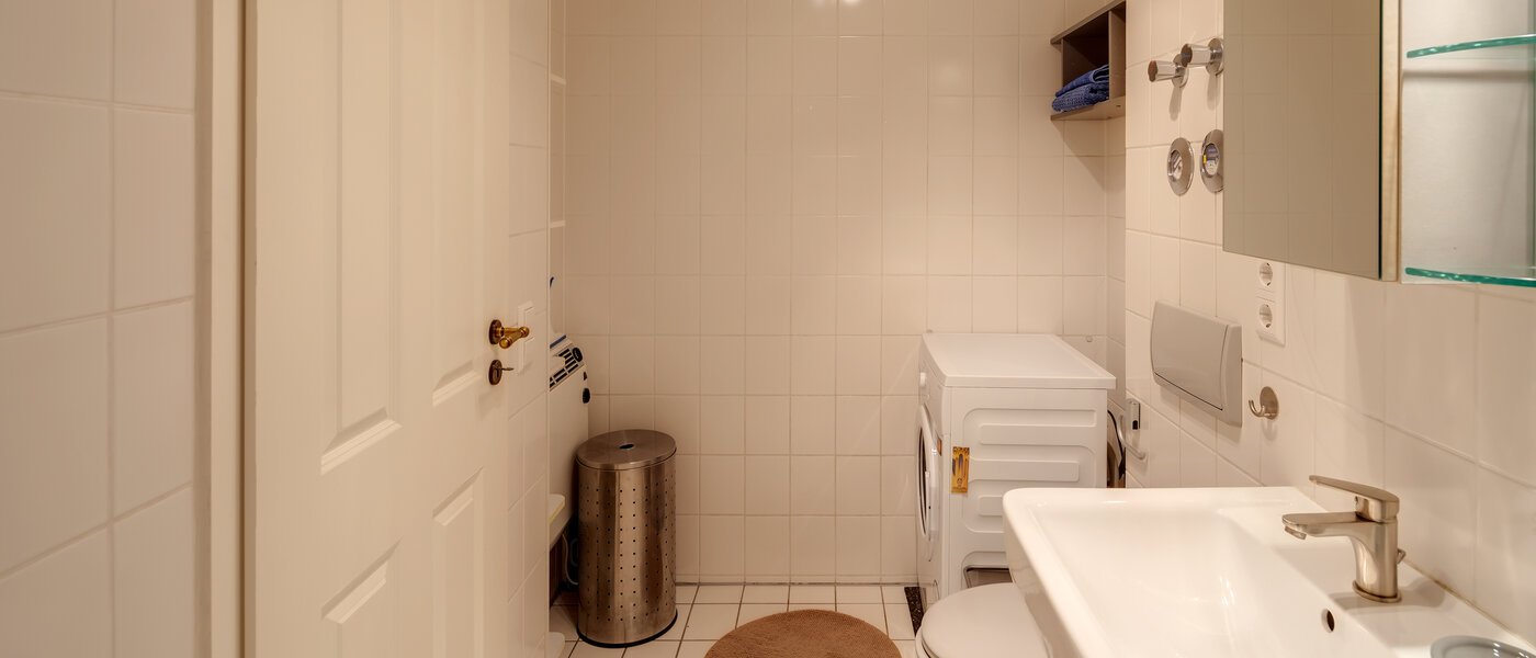 квартира München Neuhausen 03 ванная комната 3288