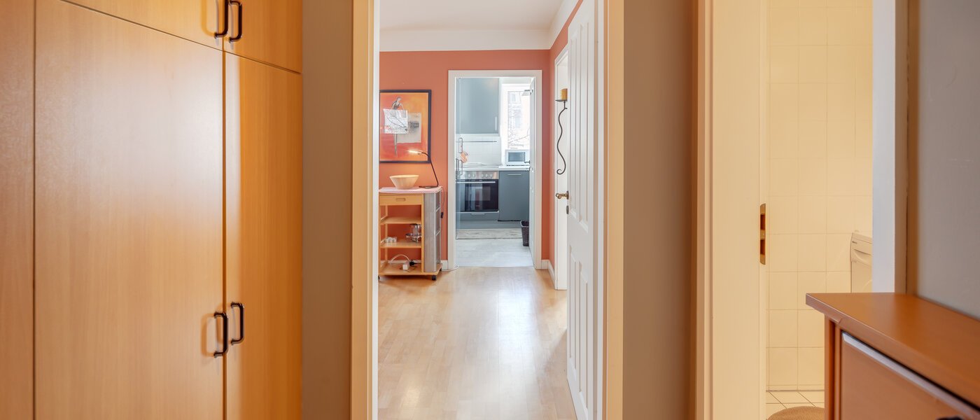 квартира München Neuhausen 02 коридор 3288