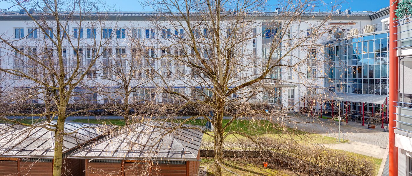 квартира München Neuhausen 02 вид из окна 3288