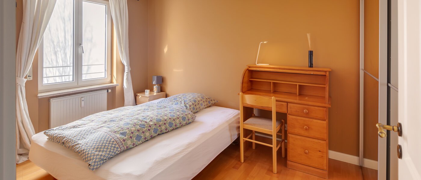 квартира München Neuhausen 01 спальная комната 3288