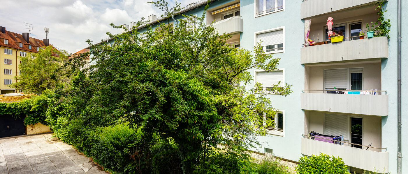 квартира München Neuhausen 01 вид из окна 3328