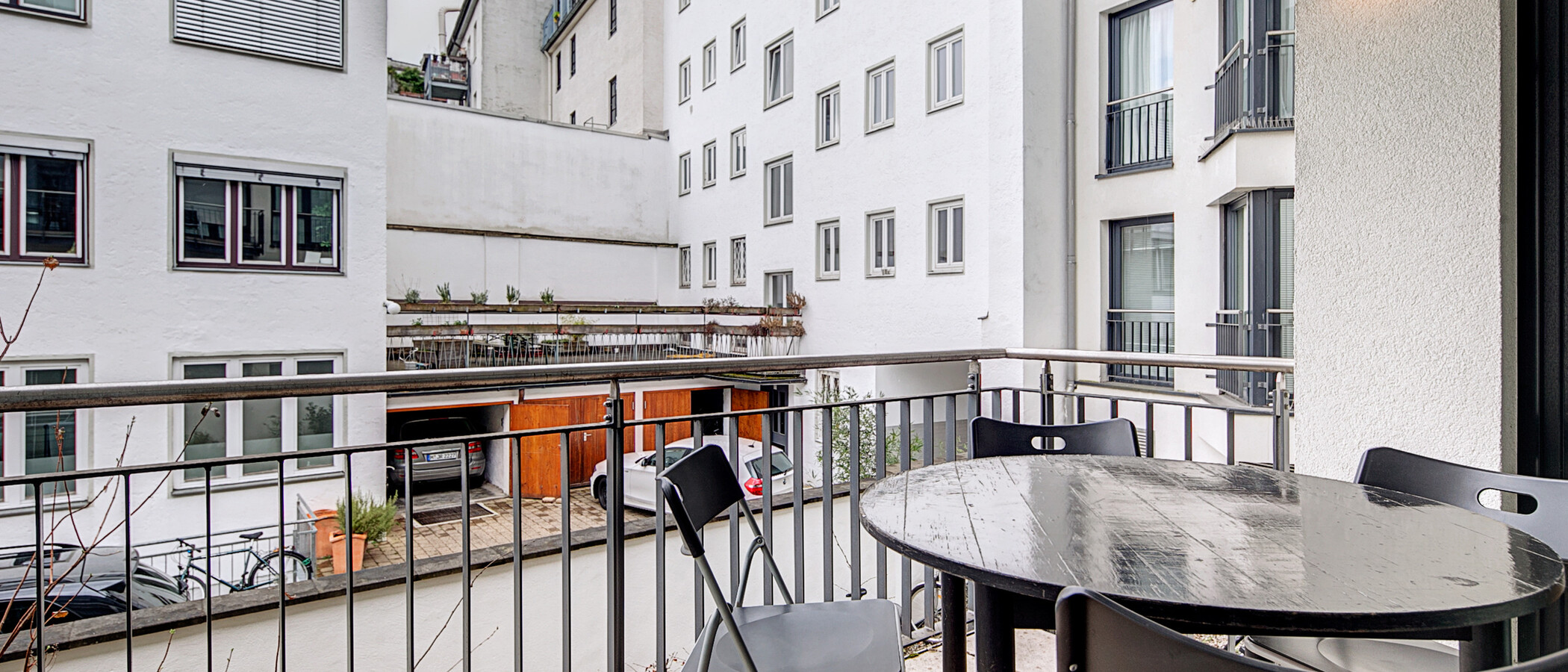 квартира München Maxvorstadt - Westen 01 вид из окна 3355