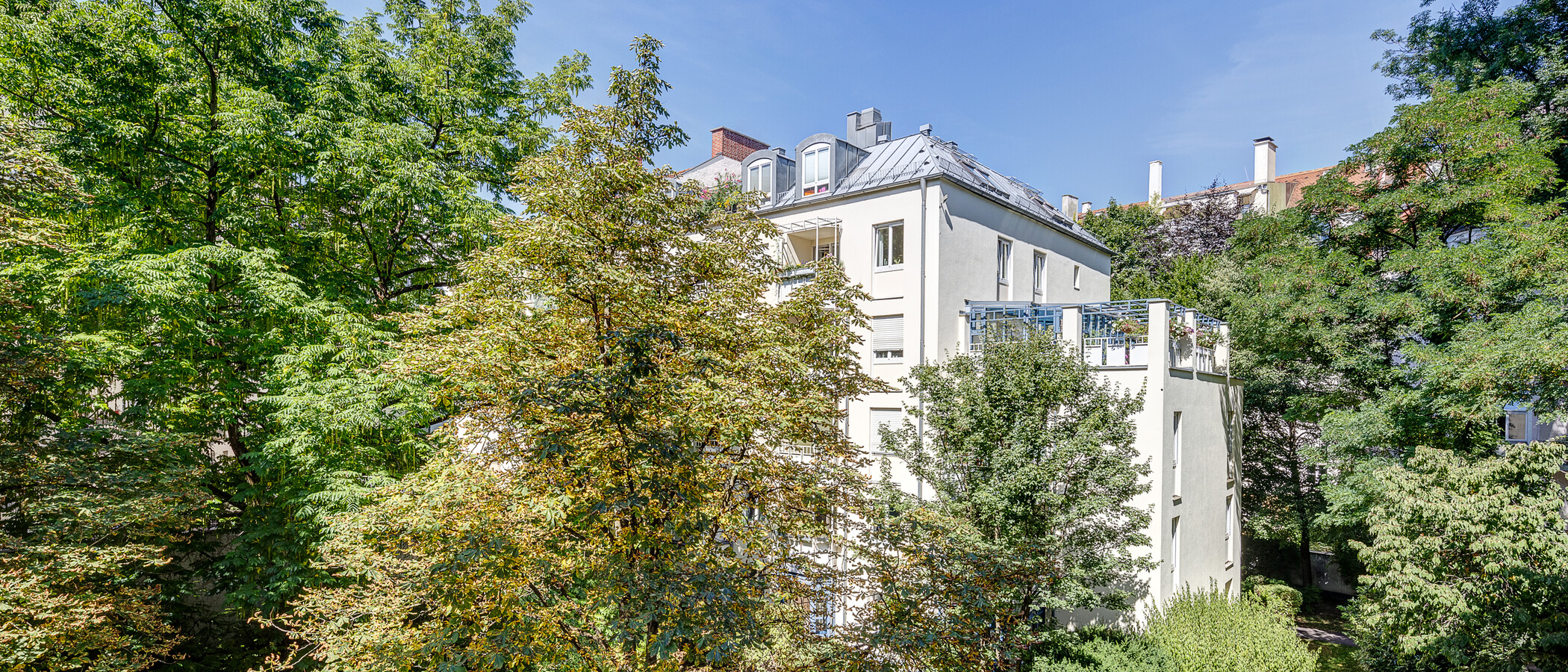 квартира München Herzogpark 02 вид из окна 3384