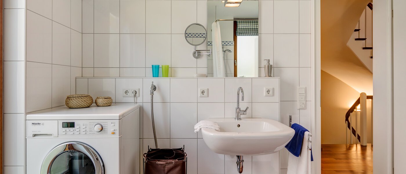 Половина двухквартирного жилого дома München Schwabing (links der Leopoldstraße) 03 2-я ванная комната 3396