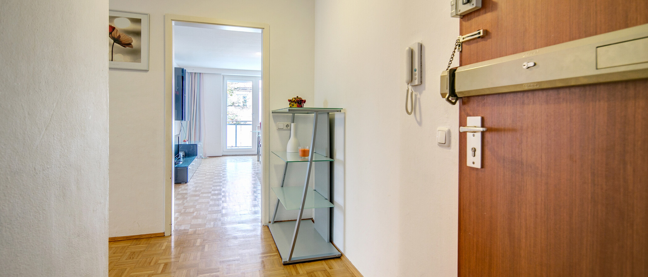 квартира München Schwabing-Nord (zw. Belgrad- & Leopoldstraße) 01 коридор 342