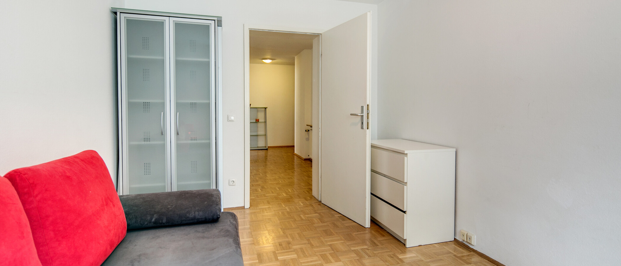 квартира München Schwabing-Nord (zw. Belgrad- & Leopoldstraße) 04 гостевая комната 342