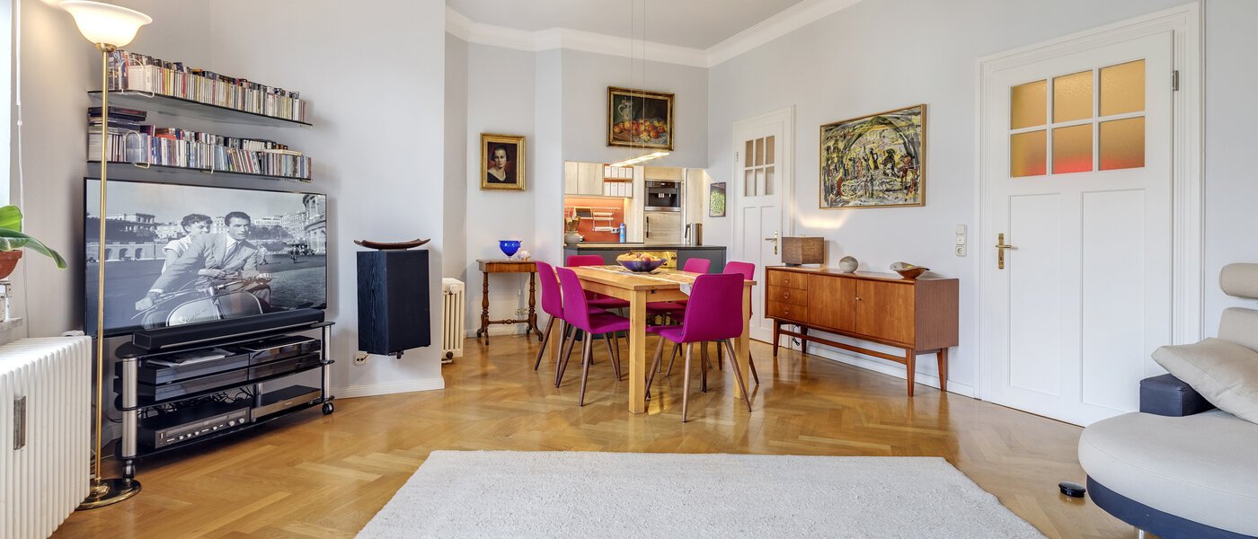 квартира München Neuhausen 04 гостиная 3428