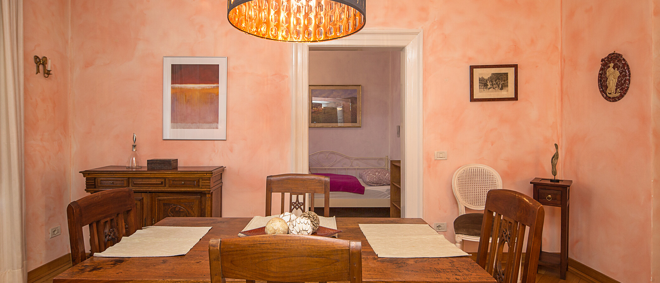 квартира München Lehel 04 столовая 3457