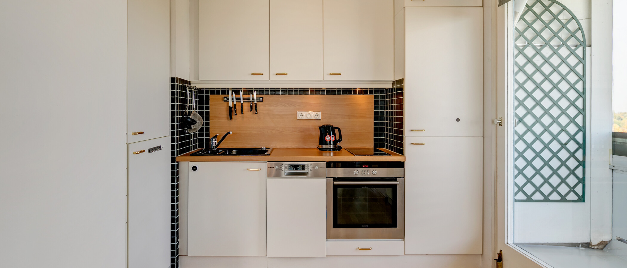квартира München Cosimapark 01 кухня 3488