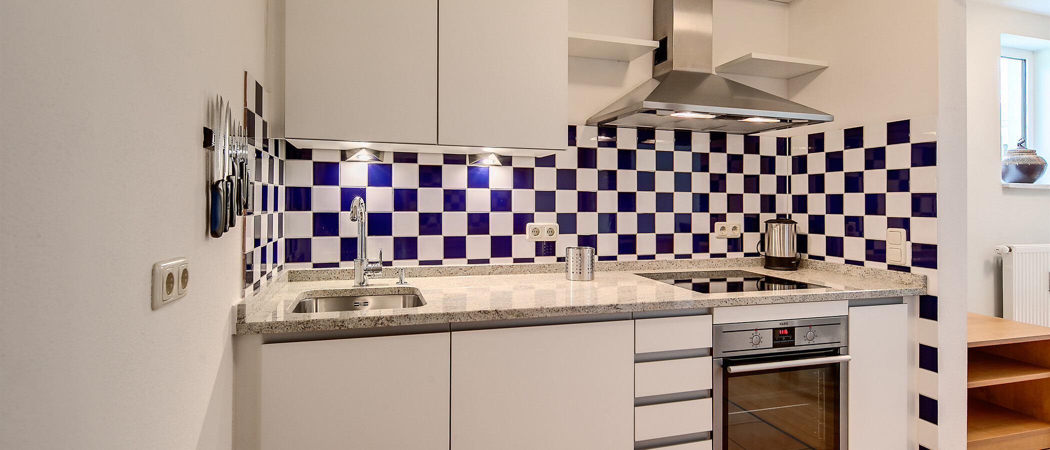 квартира München Maxvorstadt - Museumsviertel 01 кухня 3547