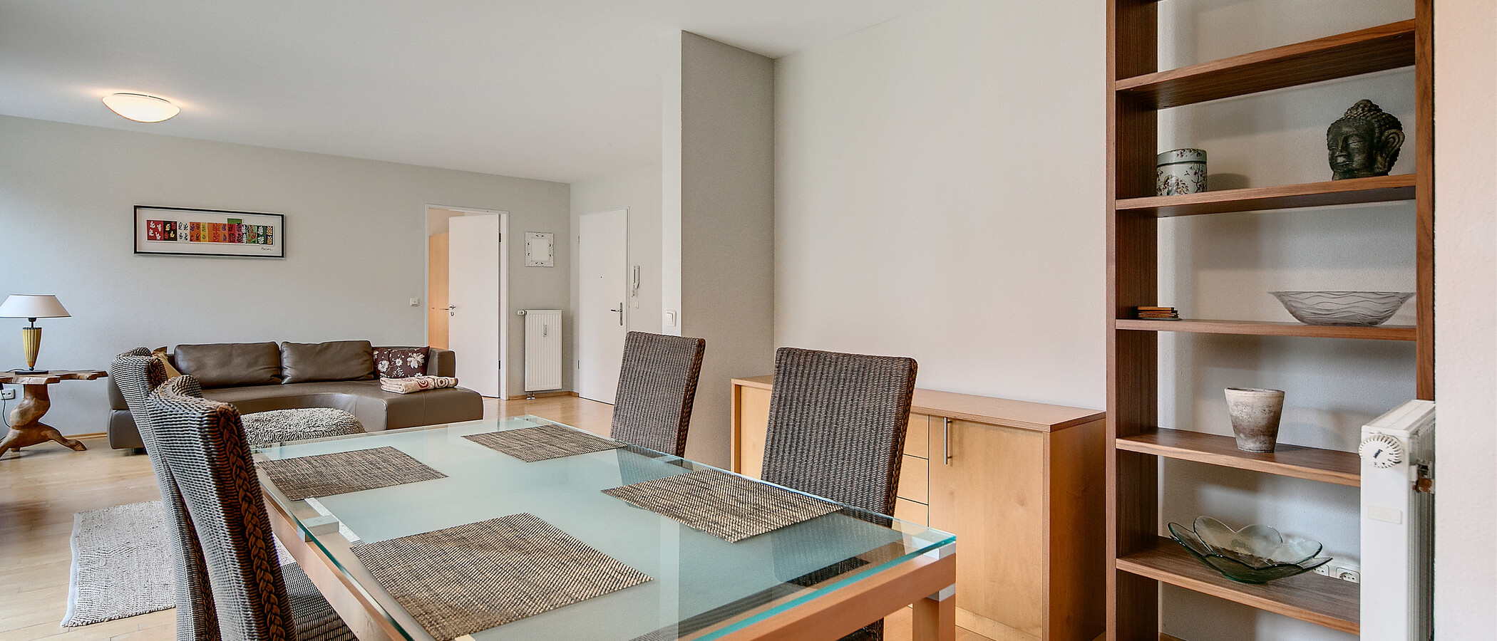 квартира München Maxvorstadt - Museumsviertel 01 столовая 3547