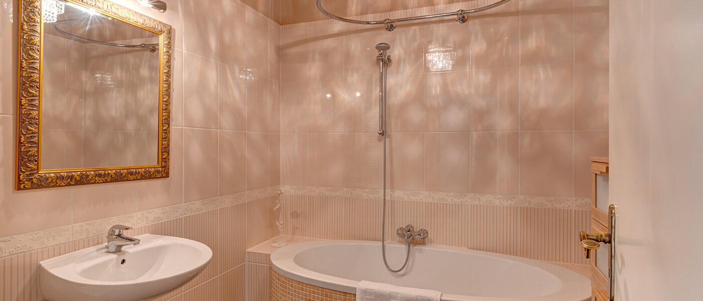 квартира München Maxvorstadt - Universitätsviertel 01 ванная комната 3592