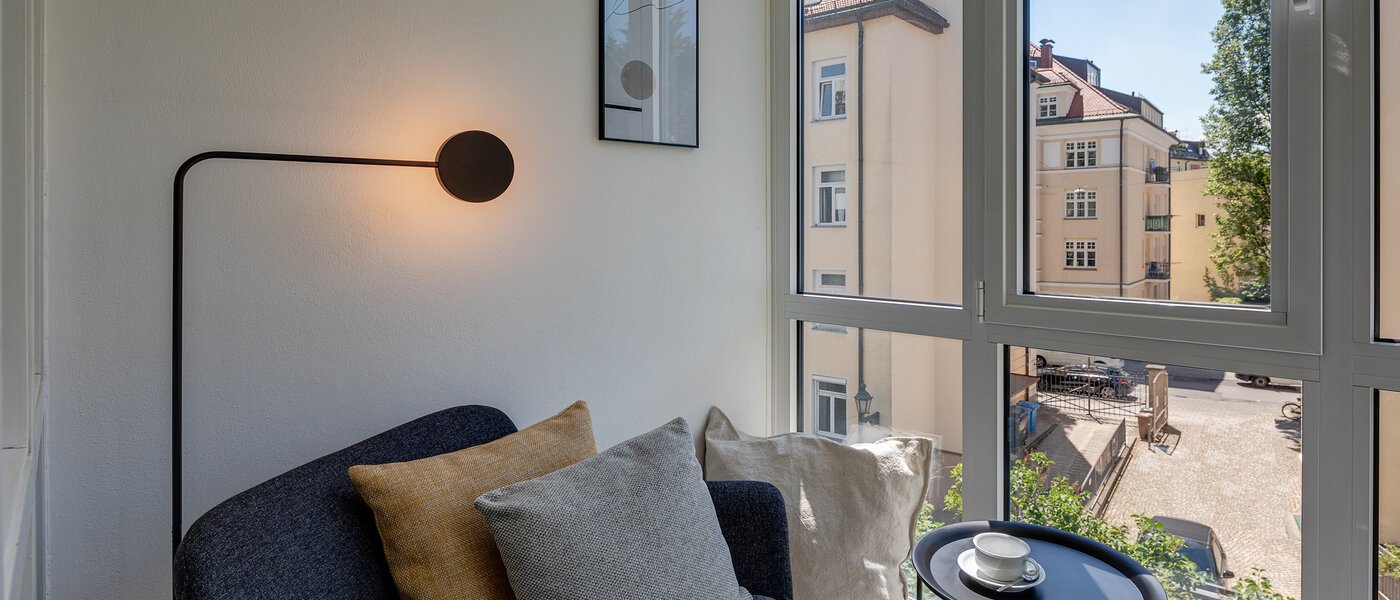 квартира München Schwabing (rechts der Leopoldstraße) 03 застекленная терраса 361