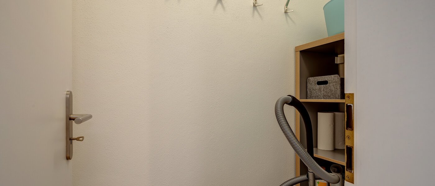 квартира München Schwabing (rechts der Leopoldstraße) 01 кладовая 361