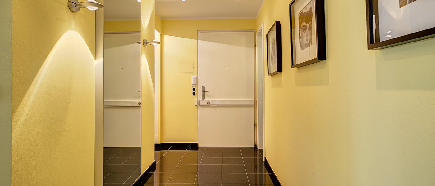 квартира München Olympiadorf 03 коридор 3688