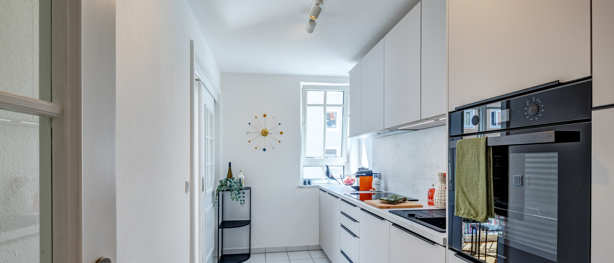 квартира München Maxvorstadt - Rund um den Josephsplatz 01 кухня 3735