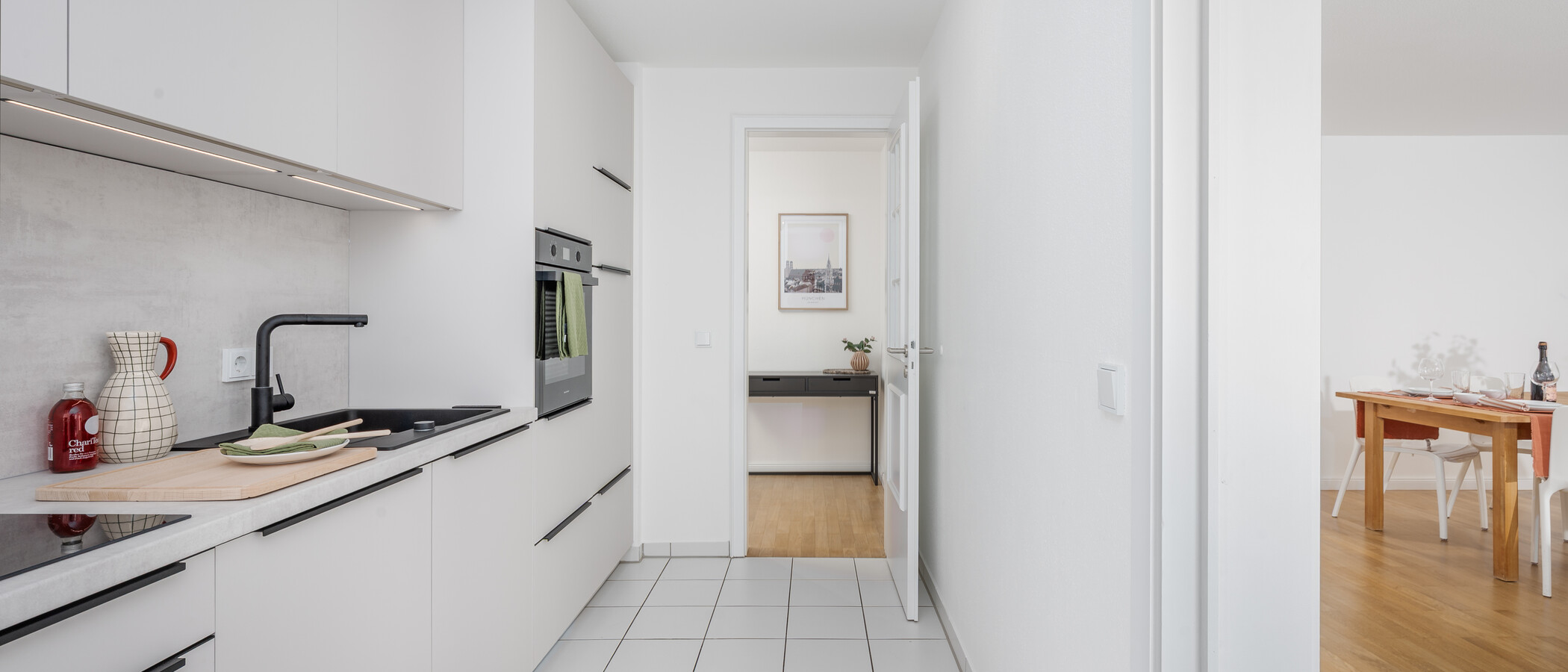 квартира München Maxvorstadt - Rund um den Josephsplatz 02 кухня 3735