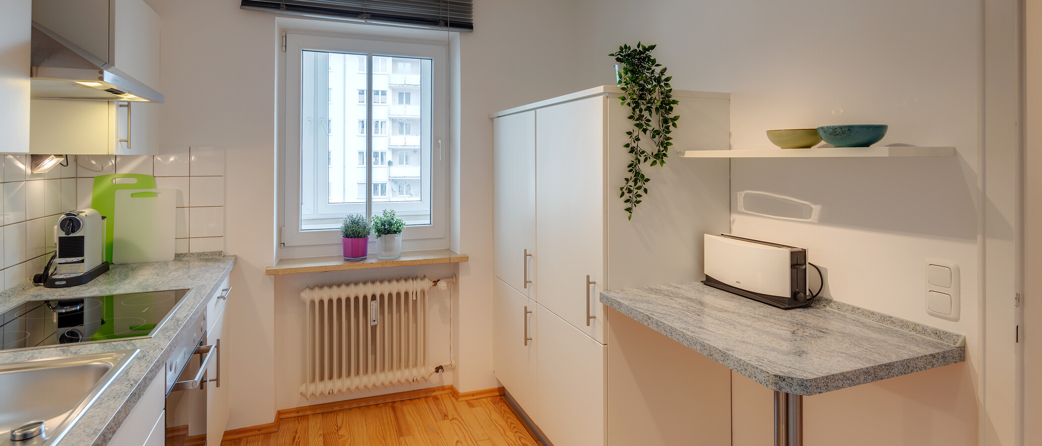 квартира München Schwabing-West (rund um den Hohenzollernplatz) 02 кухня 3827