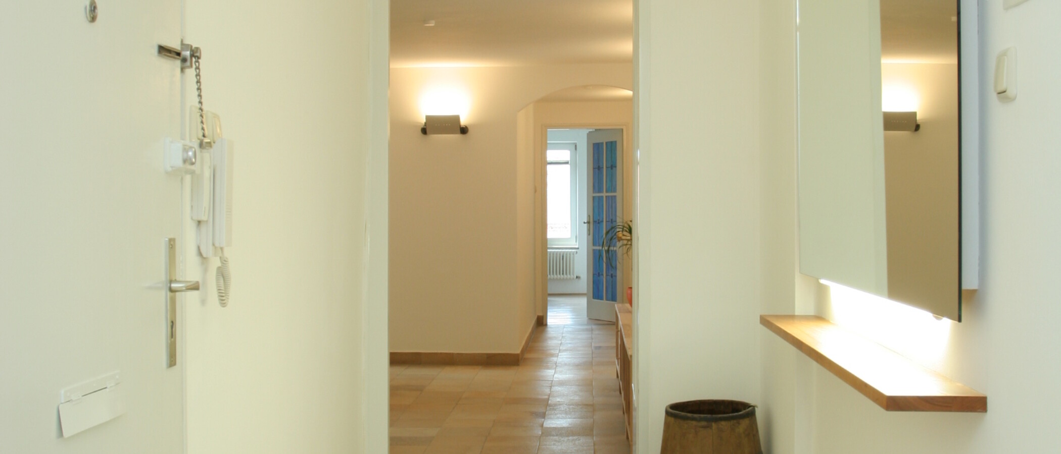 мансардная квартира München Lehel 02 коридор 3850