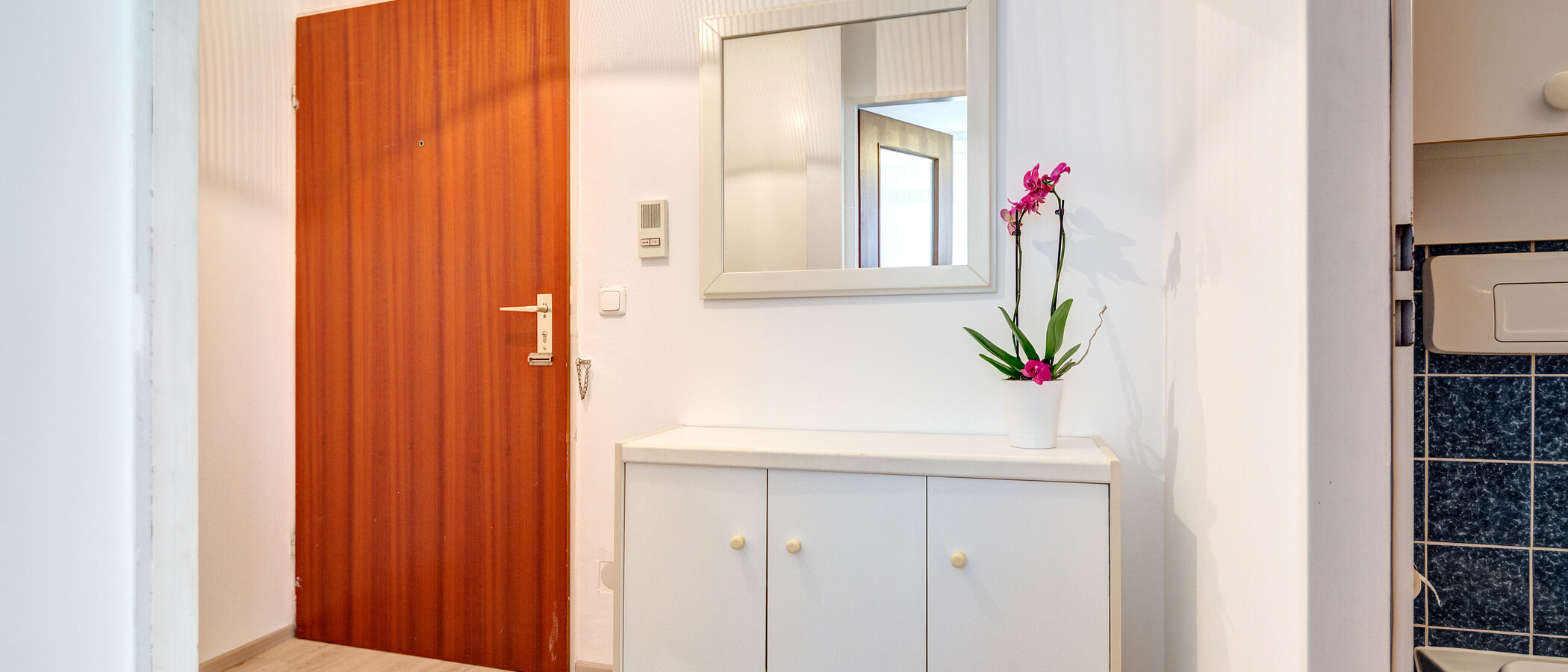 квартира München Schwabing (links der Leopoldstraße) 02 коридор 386