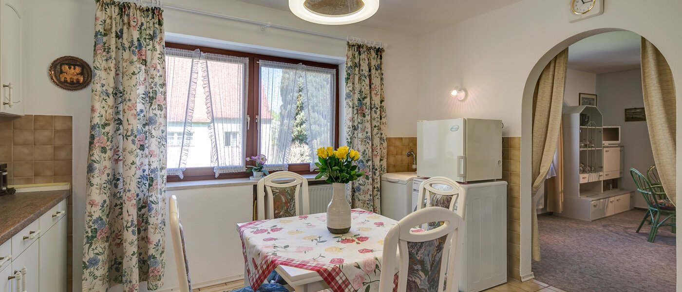 квартира München Moosach 03 кухня 402