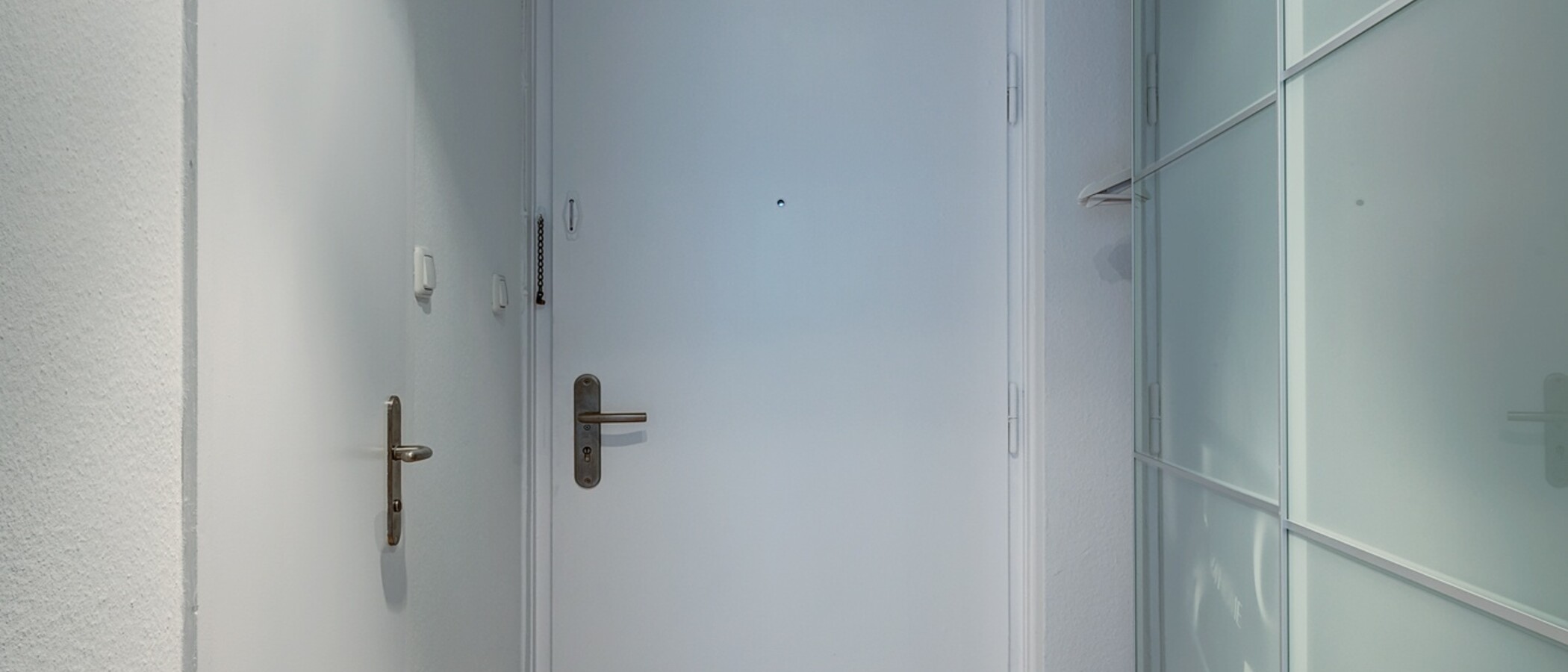 квартира München Maxvorstadt - Amalienpassage 02 коридор 4037