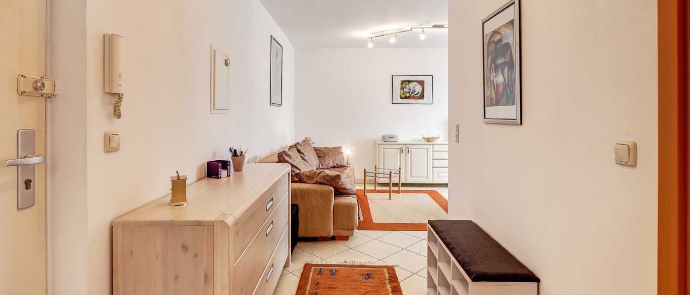 квартира München Parkstadt Bogenhausen 02 коридор 4053