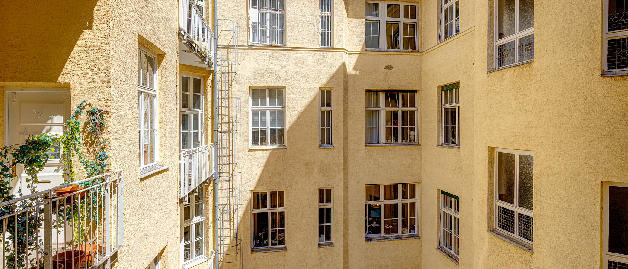 квартира München Lehel 02 вид из окна 4093